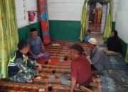 Babinsa Koramil 09/Ketol Gelar Komsos Bahas Kegiatan Keagamaan di Desa Pantan Reduk