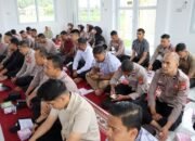 Polres Pidie Jaya Perkuat Iman dan Kepedulian Lewat Binrohtal dan Santunan Anak Yatim