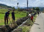 Pemuda Kampung Kuyun Toa Gelar Aksi Jum’at Bersih, Jaga Kebersihan dan Kerukunan Warga