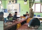 Babinsa Koramil 07/Atu Lintang Tingkatkan Sinergitas Lewat Komsos Dengan Aparatur Desa