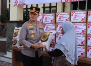 Polres Pidie Jaya Bagikan 500 Paket Sembako dalam Rangka HUT Bhayangkara ke-79