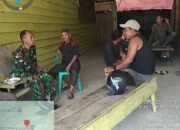 Babinsa Koramil 09/Ketol Ajak Aparatur Desa Cegah Pembakaran Lahan di Desa Burlah