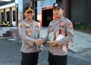 Kapolres Aceh Tengah Berikan Penghargaan kepada Personel Berkinerja Baik