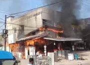 Abang Merokok, Rumah Adik Ludes Terbakar di Idi Rayeuk