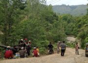 Jumat Bersih, Kampung Mungkur Teguhkan Semangat Gotong Royong,kali ini di Pemakaman Umum,