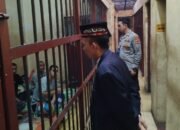 Polres Aceh Tengah Laksanakan Binrohtal Rutin untuk Tahanan, Tekankan Pentingnya Shalat Lima Waktu