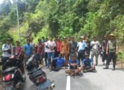 Sambut Hari Kemerdekaan, Warga Samar Kilang “Semprot” Pihak Multiyears Soal Jalan