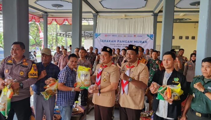 Bazar Gerakan Pangan Murah di Jombang, Diserbu Masyarakat