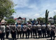 Ratusan Personel Polres Pidie Amankan Aksi Unjuk Rasa di DPRK