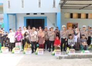 Polres Aceh Tengah Tebar Senyum Kebahagiaan, Warga Paya Dedep Terima Sembako dan Tali Asih