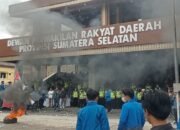 Penyusup Berhasil Diamankan, Aksi Unjuk Rasa di DPRD Sumsel Berjalan Kondusif