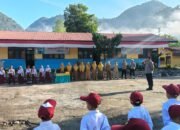 Kapolsek Silih Nara Saweu Sikula ke SD Negeri 1 Silih Nara, Tanamkan Disiplin dan Semangat Belajar Sejak Dini
