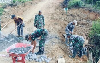 Satgas TMMD Kodim 0106/Aceh Tengah Perkuat Gorong-Gorong dengan Pembuatan Leneng di Desa Kute Keramil