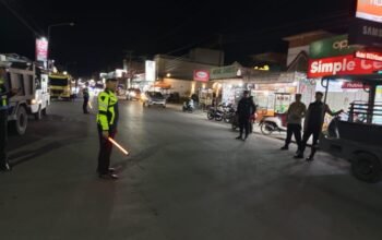 Patko Samapta Polres Aceh Tengah Patroli dan Atur Arus di SPBU, Wujudkan Rasa Aman untuk Masyarakat