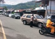 Polsek Bebesen Terus Lakukan Pengaturan Arus Lalin di Tiga SPBU, Wujudkan Kelancaran dan Kenyamanan Masyarakat