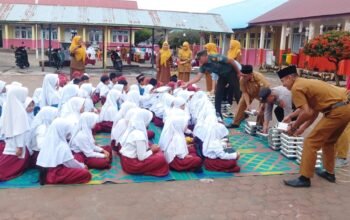 Wakapolsek Ketol Hadiri Launching Program Makan Bergizi Gratis di SD Negeri 7 Ketol