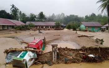 8 Unit Rumah Hanyut,Puluhan Rumah warga Terendam Banjir,Termasuk SDN 11 Linge Rusak Berat, Kampung PantanNangka Kecamatan Linge.