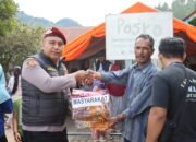 Polres Aceh Tengah Bersama Aliansi Mahasiswa Takengon–Bener Meriah Salurkan Bantuan dan Hibur Korban Bencana
