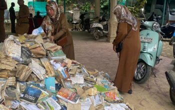 Puluhan Ribu Buku di Pustaka Langsa Hanyut Terendam Banjir