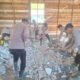 Personil Polres Aceh Tengah Bersama BKO Brimob Intensifkan Gotong Royong Percepat Pemulihan Pasca Banjir dan Longsor