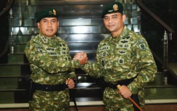 Penyerahan Jabatan Danbrigif 6 Kostrad: Kolonel Fardin Wardhana Resmi Digantikan Letkol Fajar Akhirudin