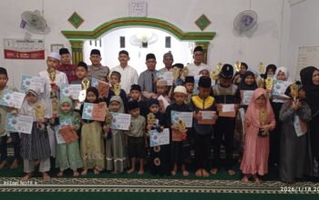 Sinergi Pemerintah, Sekcam SU II dan Lurah Sentosa Perkuat Iman Generasi Muda Melalui Momentum Isra Mi’raj di RT 39 RW 11