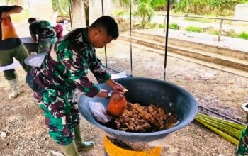 Buka Puasa Bersama Mendagri Dan Masyarakat Huntara Jajaran Kodim 0117 Masak 2.500 Kuah Beulangong