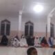 Tarawih Malam Kelima di Masjid Almunawar Tambunan, Anak-anak Bawa Buku Absen, Orang Tua Diajak Renungi Makna Pahala