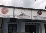 Diduga Disalahgunakan, Kantor Advokat di Jombang Justru Jadi “Perisai” Debt Collector?