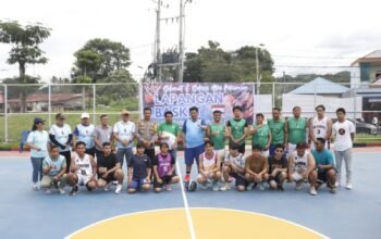 Tambah Daya Tarik WFC, Bupati Samosir Resmikan Lapangan Basket Tepi Danau Toba