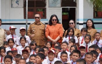 Pastikan Suasana Belajar mengajar Nyaman, Bupati Taput Negeri unjungi SD N 174573 Hutaraja