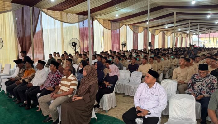 Bupati Armia Buka Puasa Bersama Praja IPDN, Apresiasi Peran 720 Praja Bantu Pemulihan Pascabencana di Aceh Tamiang