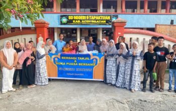 SDN 9 Tapaktuan Gelar Berbagi Takjil dan Buka Puasa Bersama, Pererat Silaturahmi Guru, Murid, dan Masyarakat