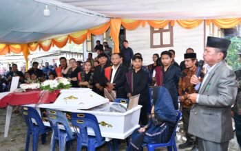 Bupati Samosir Pimpin Upacara Kenegaraan Pemakaman Camat Palipi Roberd Sinaga