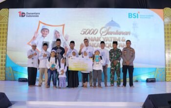 Bupati Armia Pahmi Hadiri Silaturahmi dan Santunan 5.000 Anak Yatim Bersama BSI di Aceh Tamiang