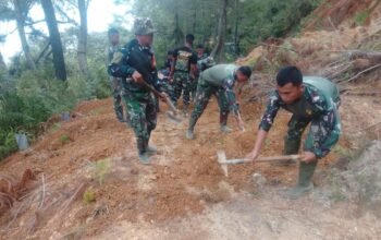 Satgas Gulbencal Bersihkan dan Perluas Jalan Bale Bujang–Teluk One-One Pasca Banjir dan Longsor