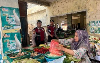 Patroli Polisi Sasar Pasar, Tekan Potensi Kriminalitas di Lhokseumawe