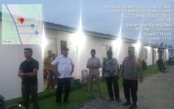 Bupati Armia Fahmi Salurkan Bantuan Presiden kepada Korban Bencana di Huntara Simpang Empat