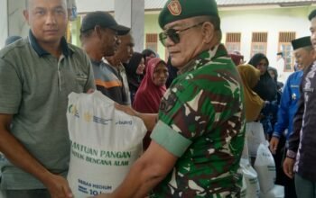 Penyaluran Bantuan Beras untuk Korban Longsor di Kecamatan Bintang Berjalan Lancar