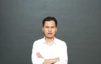 Transaksi Sunyi di Balik Perlawanan Politik