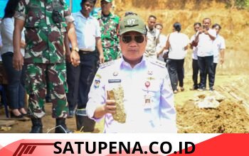 Estafet, Bupati Humbahas Letakkan Batu Pertama Pembangunan KDMP di Pakkat.