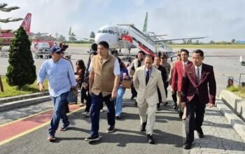 Pemkab Taput Menyambut Kedatangan Menteri Perumahan.