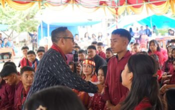 Parsaoran Hutabarat, S.Si., M.Si. secara resmi membuka TOP Olimpiade Sains VII tingkat SD, SMP, dan SMA yang digelar di Auditorium IAKN Tarutung, Sabtu (7/3/2026).