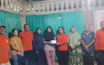 Air Mata Keluarga Nelayan Itu Jatuh: Bang YD Biayai Kuliah Rizka Hingga Tamat