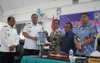 Bupati Toba Sampaikan LKPJ Tahun Anggaran 2025 pada Paripurna DPRD