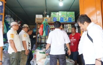 Pemerintah Kabupaten Tapanuli Utara monitoring langsung harga pupuk bersubsidi ke pasar Tarutung