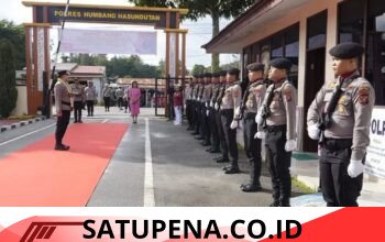 Bupati Humbang Hasundutan Hadiri Penyambutan Kapolres Humbang Hasundutan