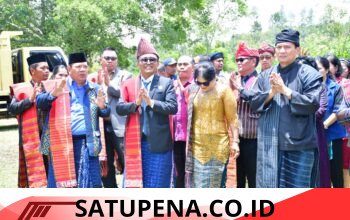 Hari Kedua Mangase Taon, Ritual Sakral Mangalahat Horbo Tampilkan Kekayaan Budaya Batak