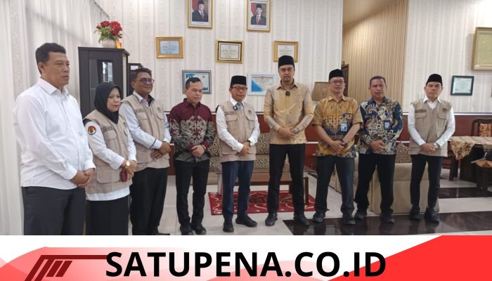 Dirut Perumda Tirtanadi Bagikan 5. 974 Handuk Untuk Jamaah Calon Haji Embarkasi Medan Ardian Surbakti : Mohon Doakan Tirtanadi Agar Terus Amanah Melayani Masyarakat.