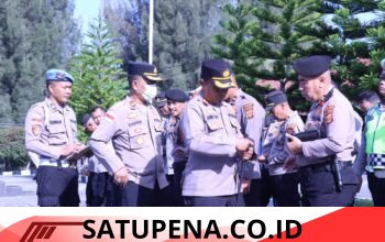 Polres Bener Meriah Gelar Gaktibplin, Kapolres Periksa Sikap Tampang dan Administrasi Personel